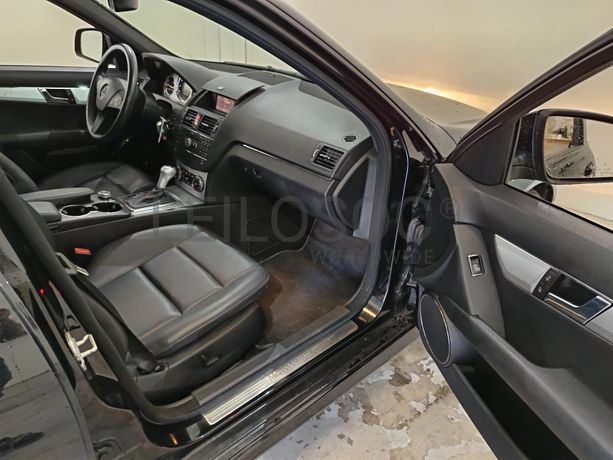 Mercedes-Benz C300 · Ano 2008
