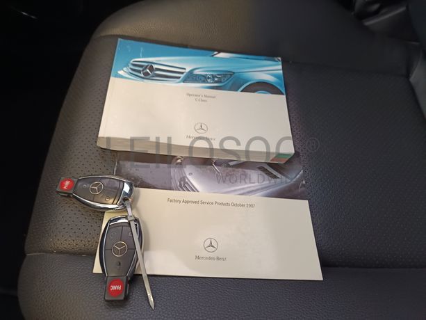 Mercedes-Benz C300 · Ano 2008