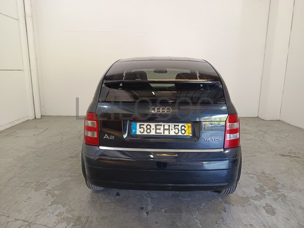 Audi A2 · Ano 2001