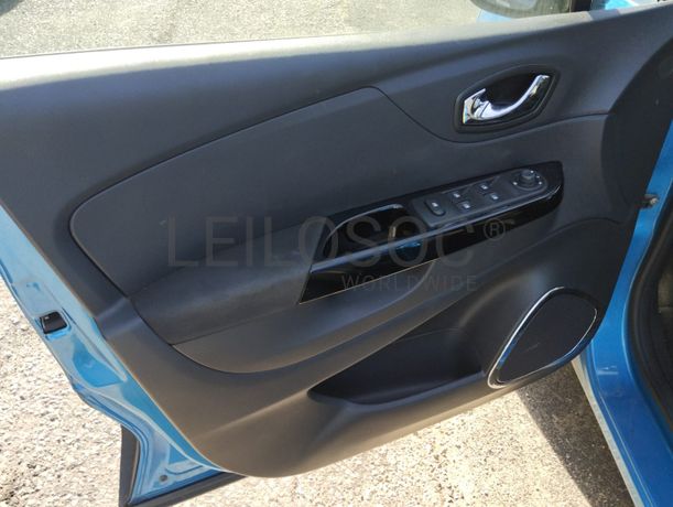 Renault Captur · Ano 2016