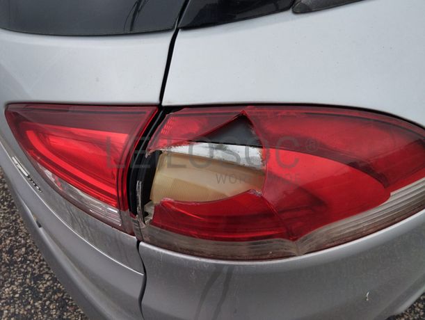 Renault Clio 4 Grantour 1.5 DCI · Ano 2016