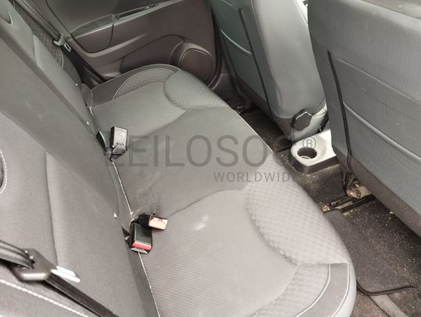 Renault Clio 4 Grantour 1.5 DCI · Ano 2016