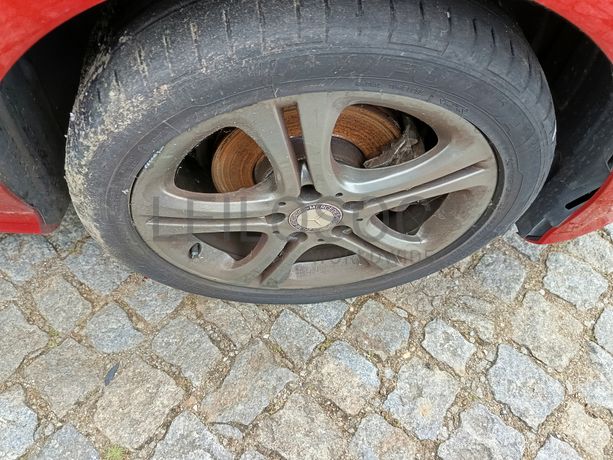 Mercedes-Benz A180 1.5 CDI · Ano 2013