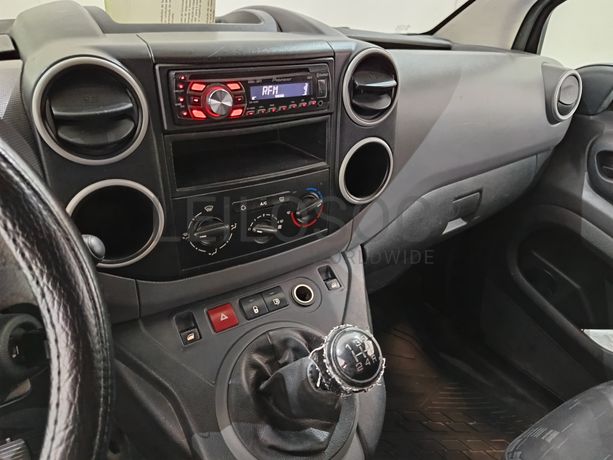 Citroën Berlingo · Ano 2011