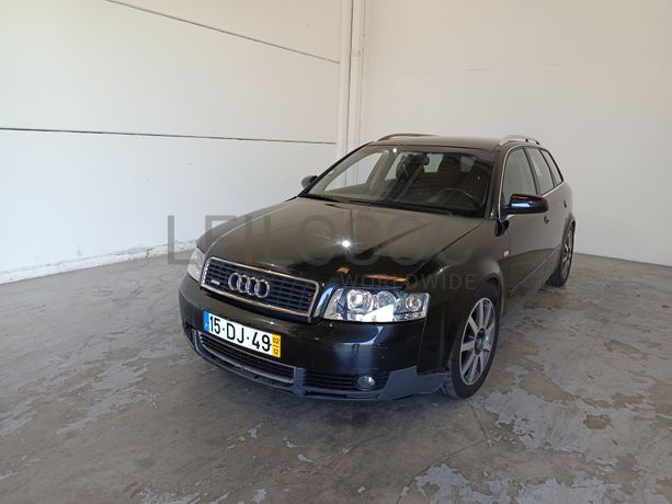 Audi A4 · Ano 2002