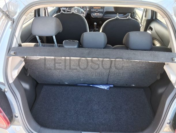 Mitsubishi Space Star · Ano 2014