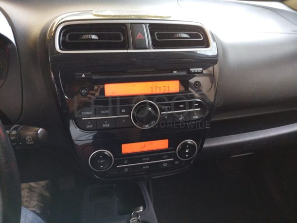 Mitsubishi Space Star · Ano 2014