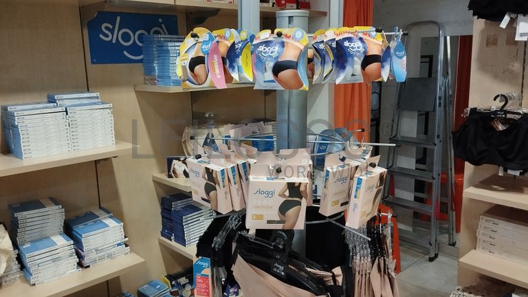 Lingerie · Roupa Interior · Mobiliário