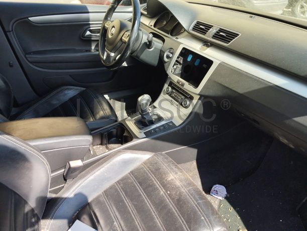 Volkswagen Passat · Ano 2011