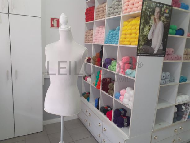 Totalidade · Material de Costura · Artigos de Retrosaria · Mobiliário de Escritório · Expositores