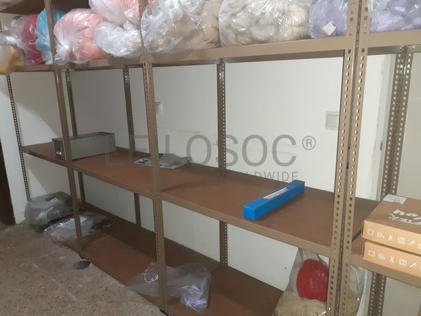 Totalidade · Material de Costura · Artigos de Retrosaria · Mobiliário de Escritório · Expositores