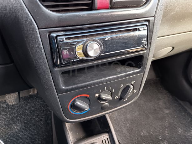 Opel Combo · Ano 2006