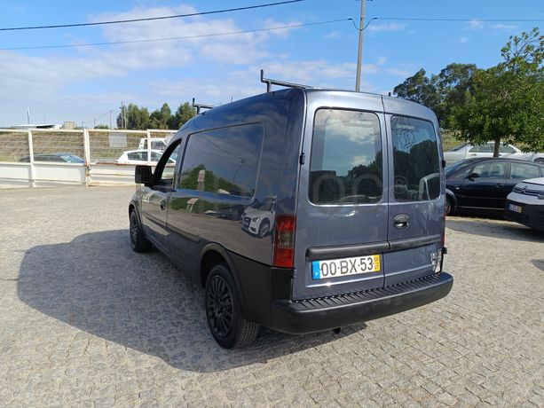 Opel Combo · Ano 2006
