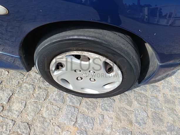 Peugeot 206 · Ano 1999