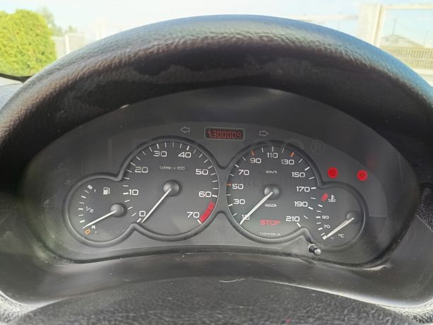 Peugeot 206 · Ano 1999