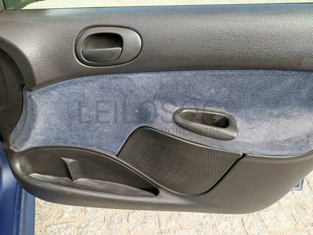 Peugeot 206 · Ano 1999