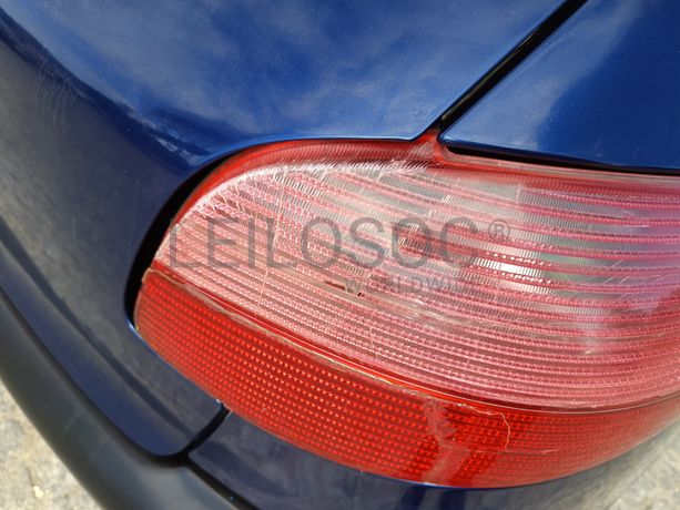 Peugeot 206 · Ano 1999