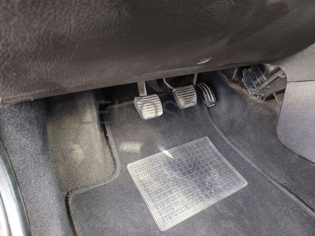 Peugeot 206 · Ano 1999