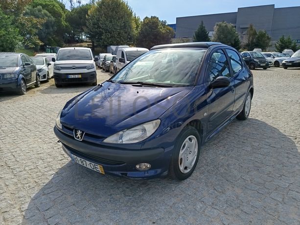 Peugeot 206 · Ano 1999