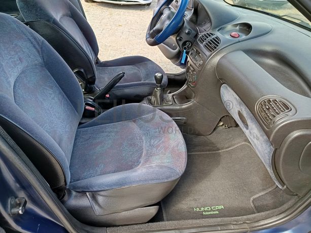 Peugeot 206 · Ano 1999