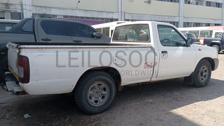 Nissan Hardbody · Ano 2008