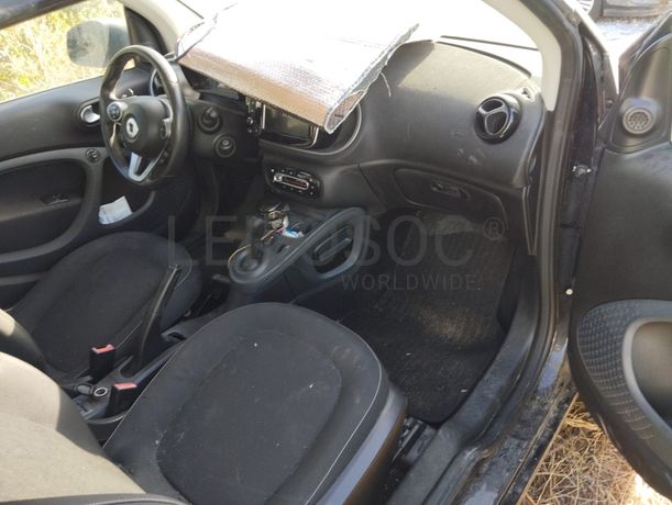 Smart Fortwo 453 Coupé · Ano 2015