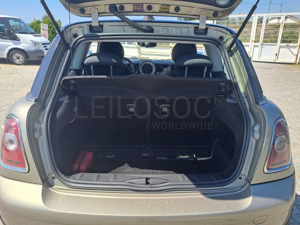 Mini Cooper D · Ano 2009