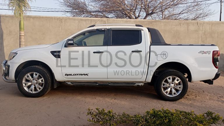 Ford Ranger · Ano 2013