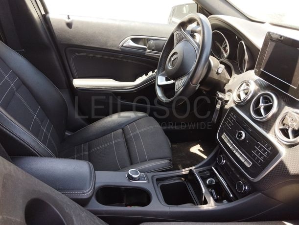 Mercedes-Benz A 180 CDI 1.5 · Ano 2016