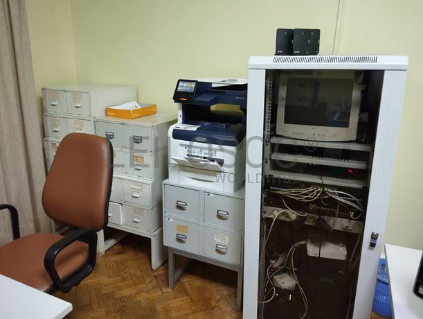 Equipamento de Escritório · Material Informático · Equipamento Clínico