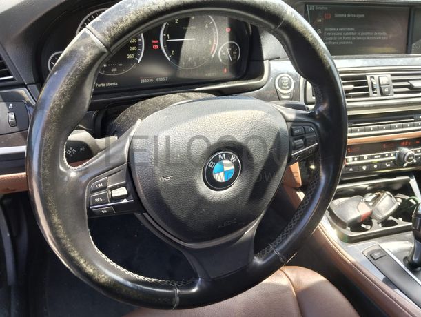 BMW 520D · Ano 2011