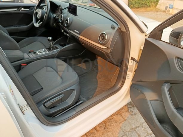 Audi A3 - Ano 2017