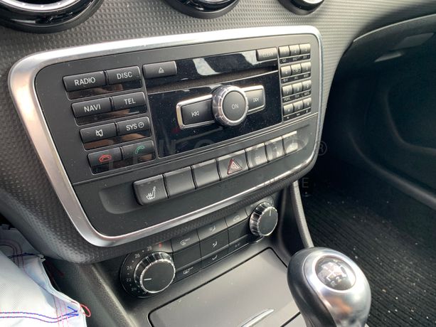 Mercedes-Benz A180 · Ano 2013