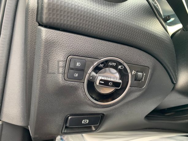 Mercedes-Benz A180 · Ano 2013