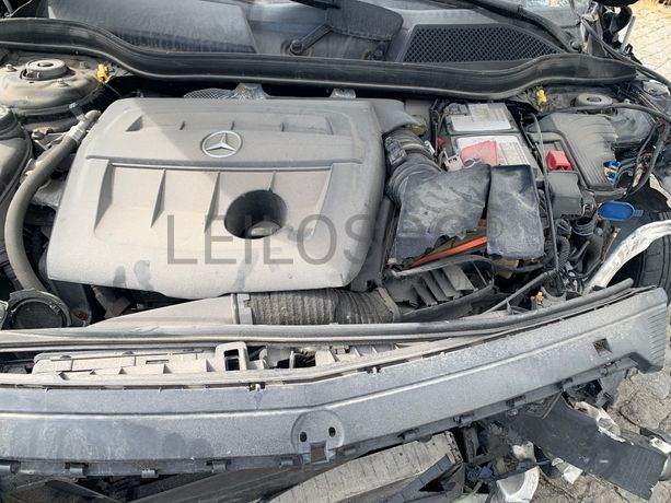 Mercedes-Benz A180 · Ano 2013