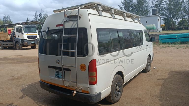 Toyota Hiace · Ano 2006
