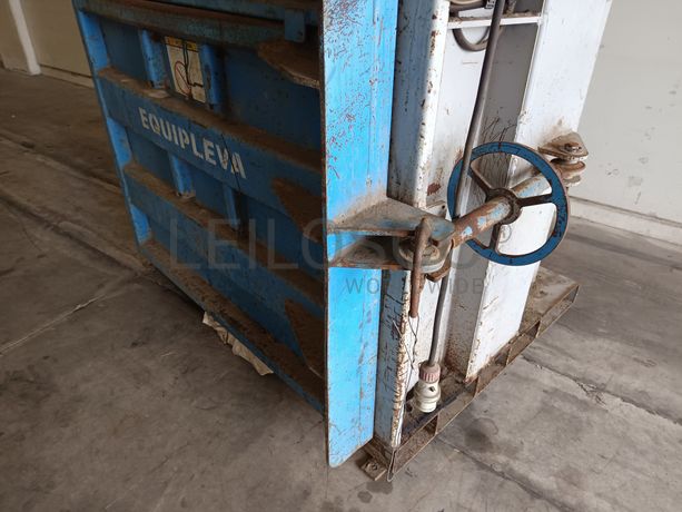 Prensa Compactadora Papel Julia Maxipac