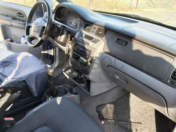 Hyundai Trajet · Ano 2003