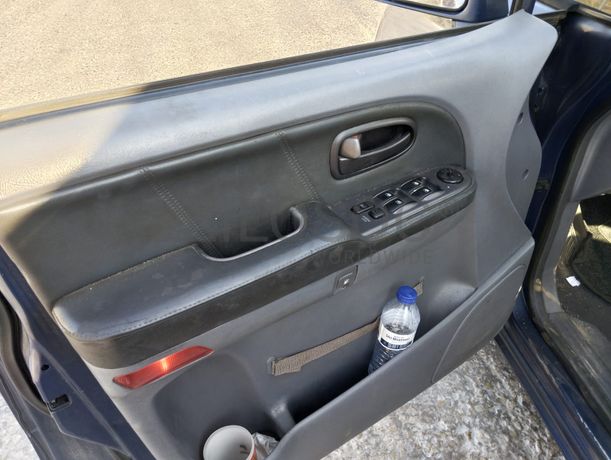 Hyundai Trajet · Ano 2003