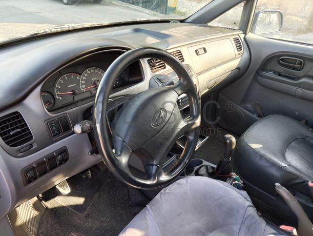 Hyundai Trajet · Ano 2003