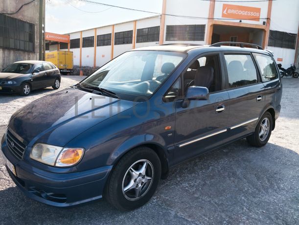 Hyundai Trajet · Ano 2003