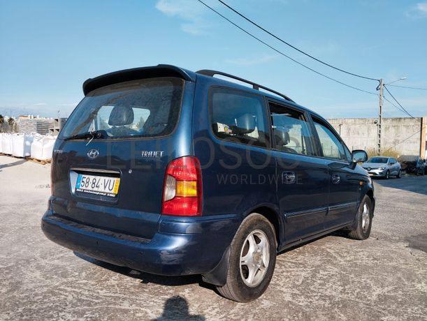 Hyundai Trajet · Ano 2003