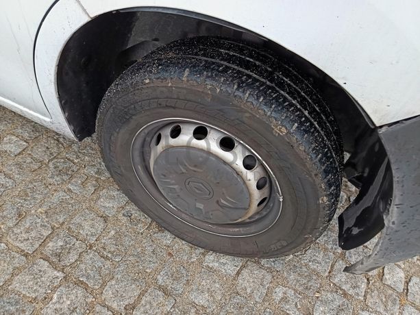 Renault Master · Ano 2022