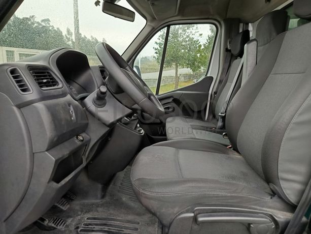 Renault Master · Ano 2022