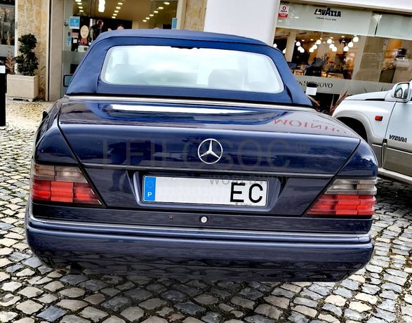 Mercedes-Benz E200 Cabrio · Ano 1994