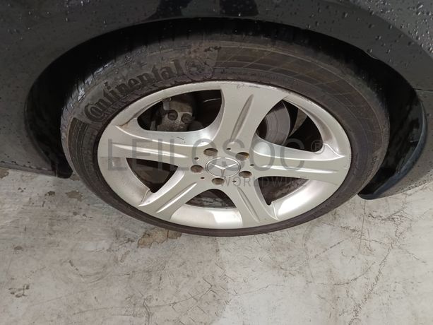 Mercedes-Benz CLS 320CDI · Ano 2005