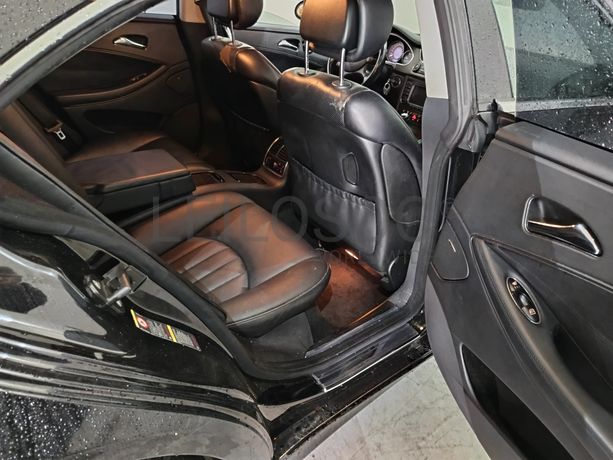 Mercedes-Benz CLS 320CDI · Ano 2005