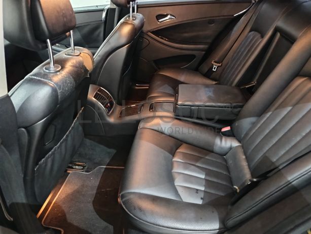 Mercedes-Benz CLS 320CDI · Ano 2005