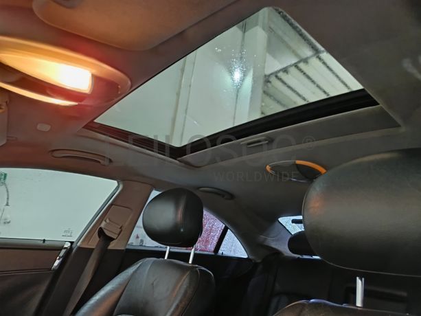 Mercedes-Benz CLS 320CDI · Ano 2005