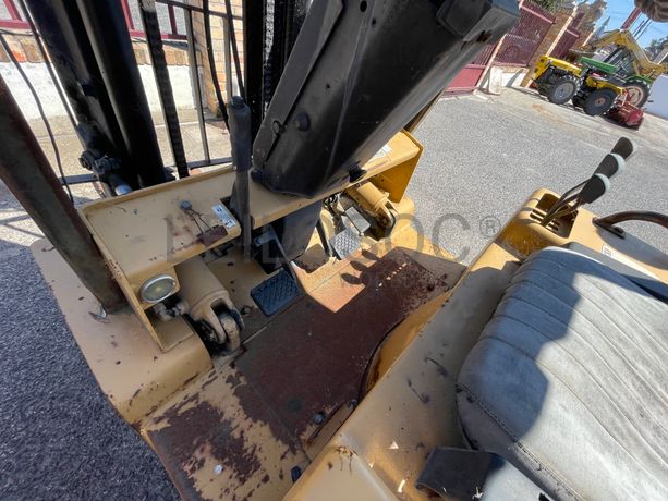 Empilhador Caterpillar